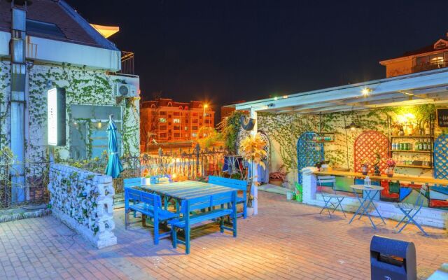 Qingdao Proud House