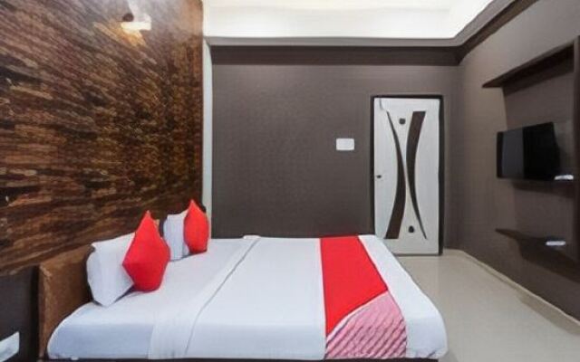 OYO Flagship 75768 Hotel Amaira