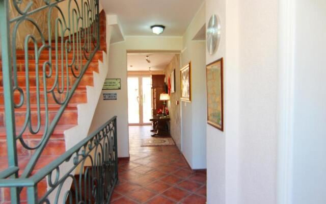 Mila & Aleksandr Apartments
