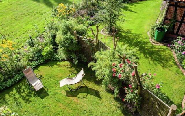 Heritage Holiday Home in Wienhausen near River