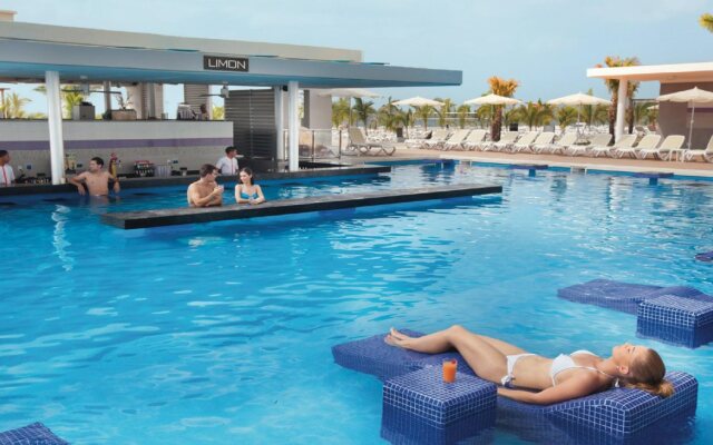 Riu Playa Blanca - All Inclusive