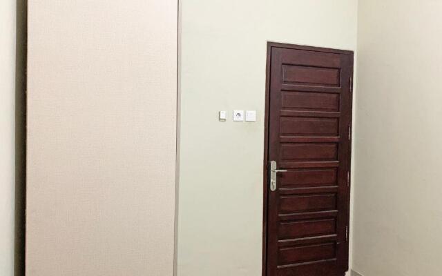 SPOT ON 92042 Sumber Rejo Homestay