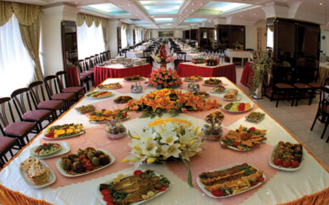 Hotel Gostaresh Tabriz