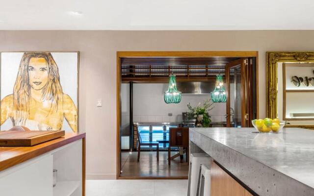 Your Luxury Escape One Coral