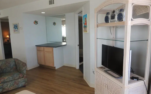 Sands Beach Club #814 Ocean Front