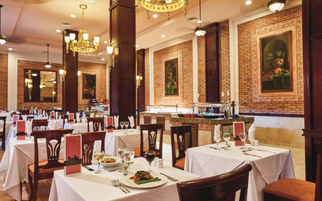 Hotel Riu Bambu - All Inclusive