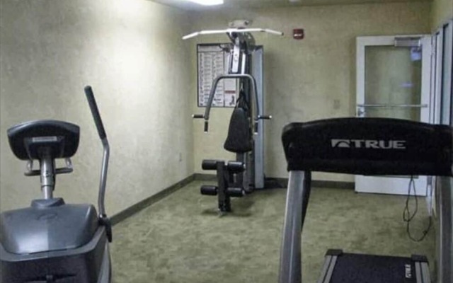 Randolph Inn and Suites