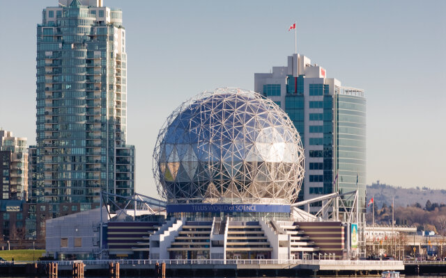 WorldMark Vancouver - The Canadian