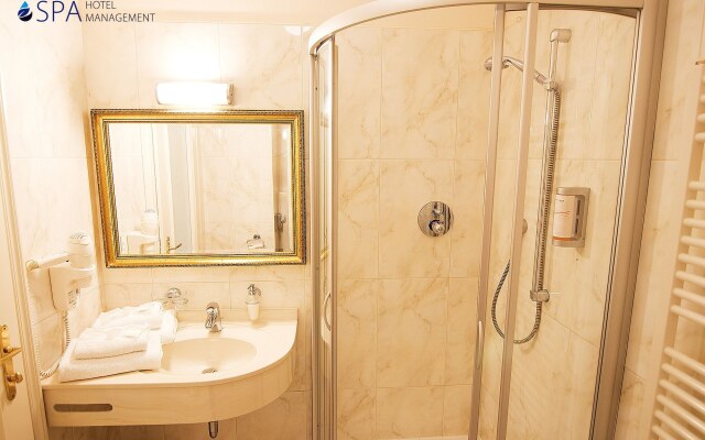 Humboldt Park Hotel And Spa