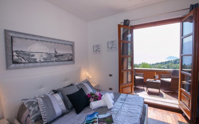 Villa Lakecomo - Ritrovo