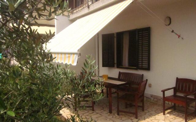 Verudela Apartment Maro