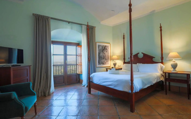 TUGASA Hotel Castillo de Castellar