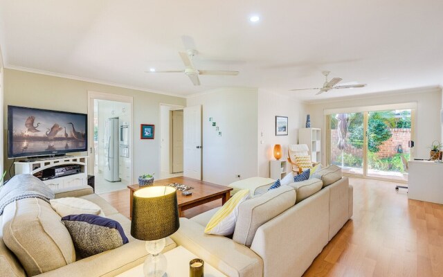 SECRET GARDEN - WiFi - Netflix - Pet Friendly