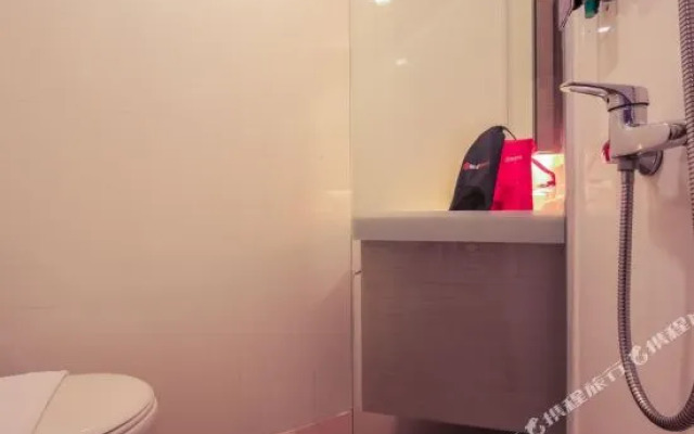 Philip Hotel @ Balestier