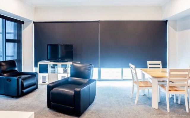 Prime Waterfront 1 Bedroom Corner Apartment