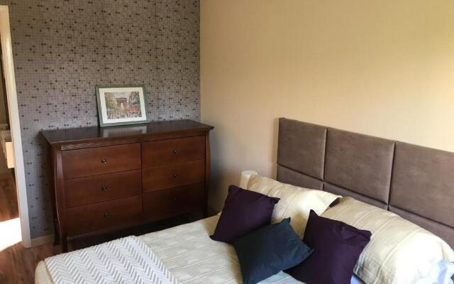 Charmoso Apartamento no Bairro Jardim