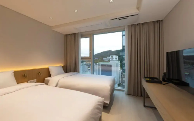 SL Hotel Myeongdong