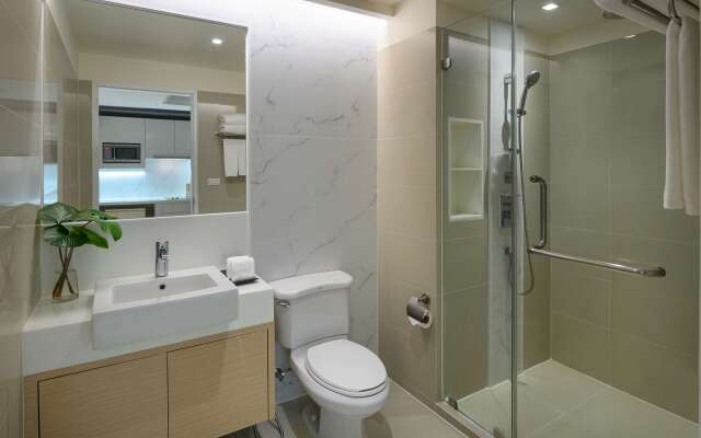 Отель PARKROYAL Suites Bangkok