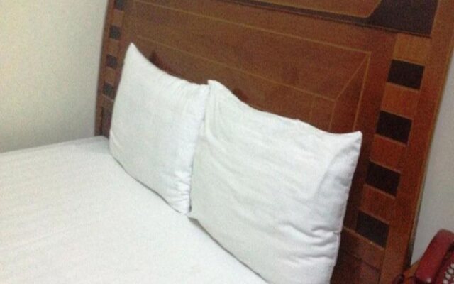 Caraven Hotel