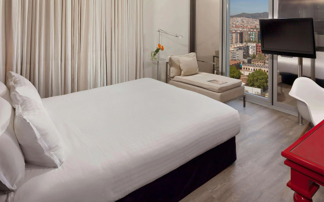 Melia Barcelona Sky