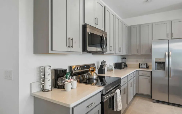 634 Longboat Drive