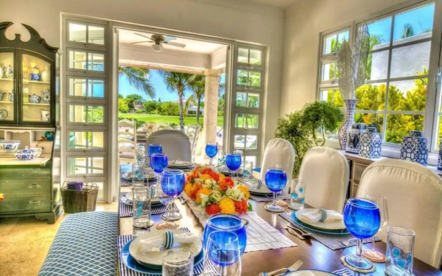 Sunny Vacation Villa 78