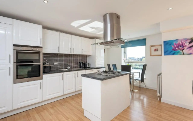 The Metropole Residence