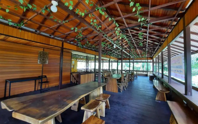 Hotel Besar Bulan Baru - Senggigi