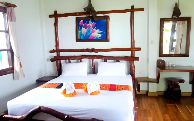 Talkoo Beach Resort Khanom
