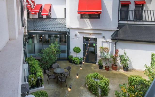 Gatsby Hostel