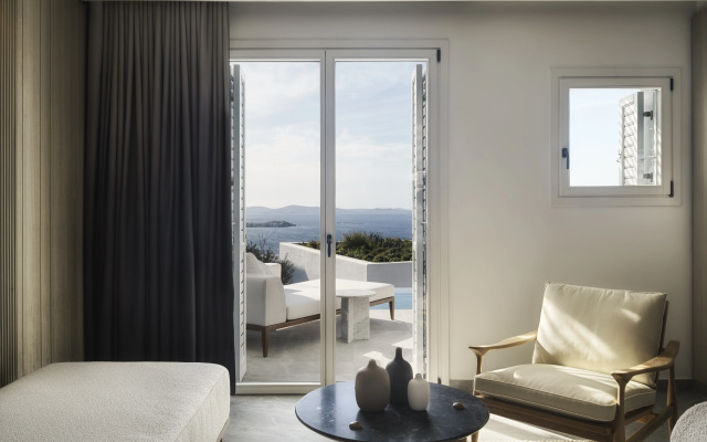 Deos Mykonos - A Myconian Collection Hotel