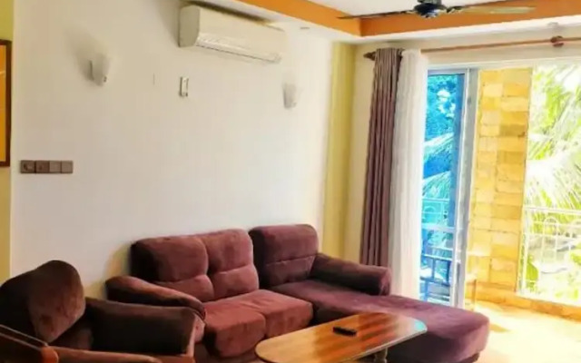 Stay.Plus Bamburi Beachfront Apartment