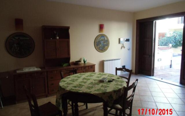 Holiday home Santa Flavia 2