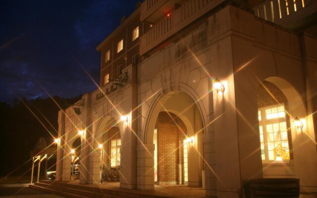 Hashidate Bay Hotel