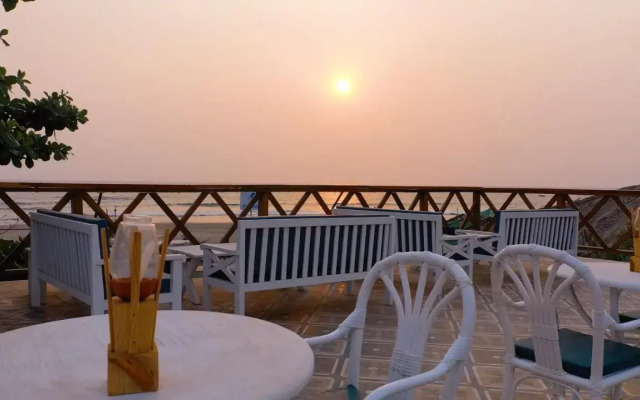 Sandbanks Beach Villas Morjim