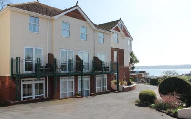 Number 6 Braeside Mews