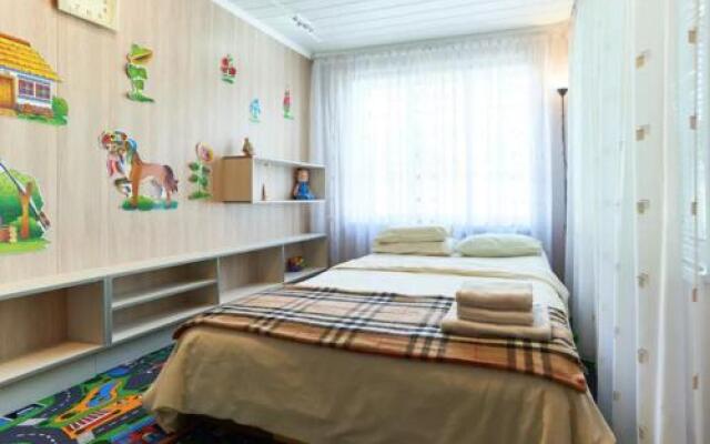 Boryspil Airport Sleep&Fly GuestHouse