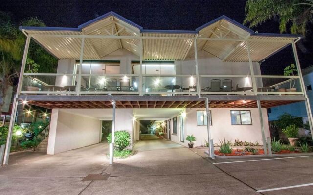 Bay Executive Motel