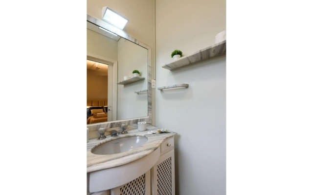 Apartamento em Ipanema com garagem | BT 82/208
