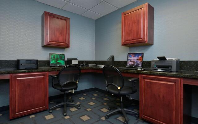 Hampton Inn East Aurora