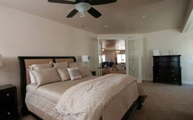 Wilson Creek Manor