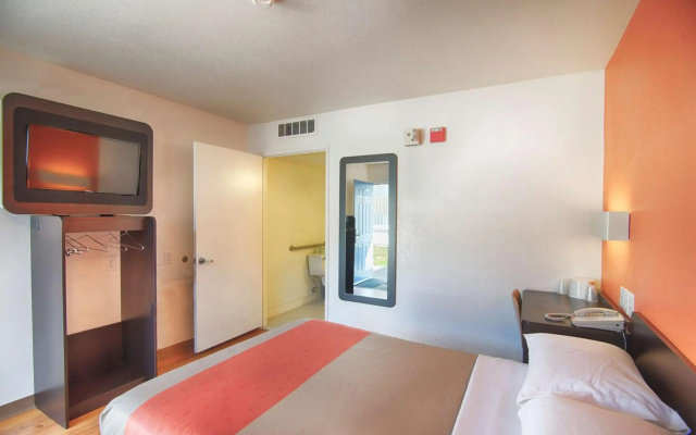 Motel 6 Mammoth Lakes, CA