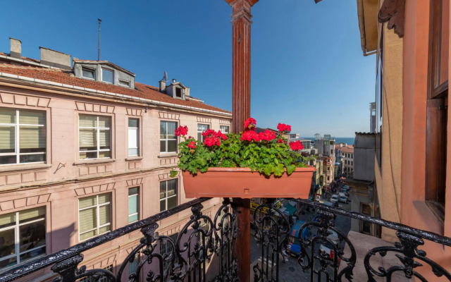 Ista Palace Hotel