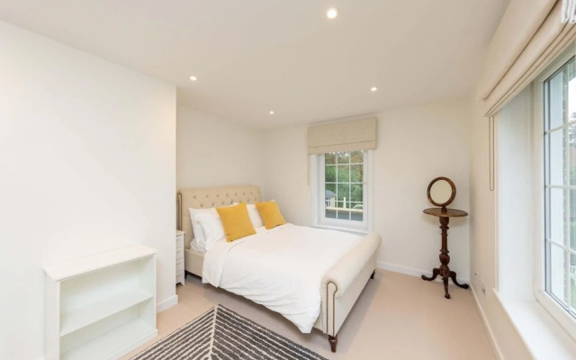 NEW Stunning 3BD Family Retreat Tunbridge Wells