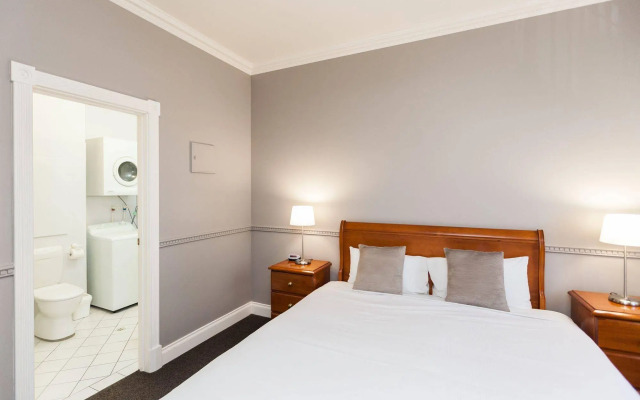 Majestic Tynte Street Apartments