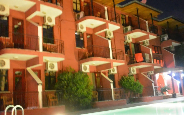 Oskar Thermal Hotel