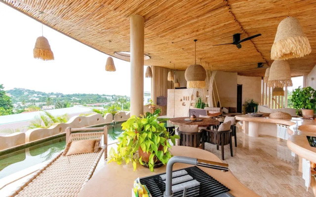 Zen Retreat with Pool Sea View V222