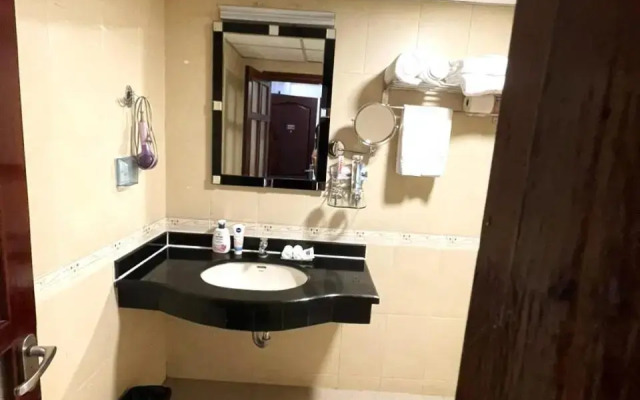 A25 Hotel - 57 Quang Trung