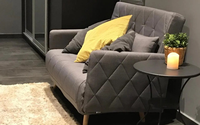 L apartment