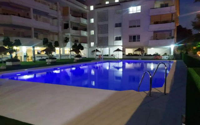 Carihuela Playa Los Nidos 1